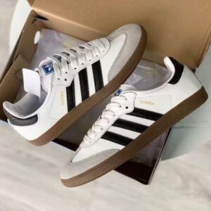 Tênis Adidas SAMBA