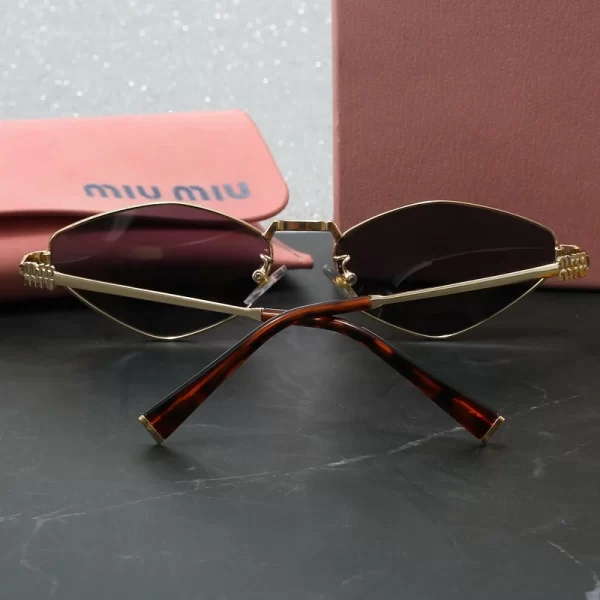 MIUMIU Eyewear - Óculos de sol geométrico com logo - Image 5