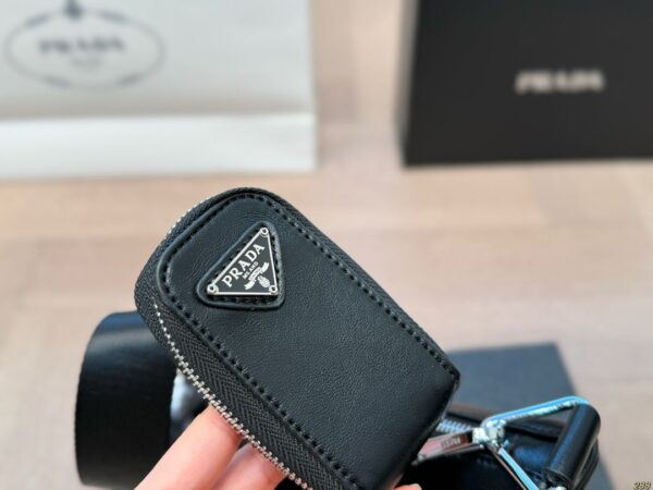 Prada Triangle - Image 7