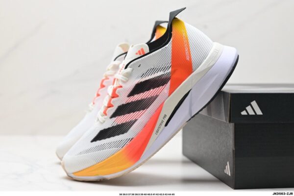 Tênis Adidas Boston 12