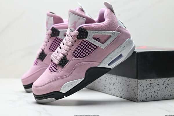 Nike Air Jordan 4 Retro - Image 13