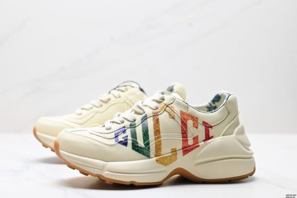 Gucci - Tênis Rhyton