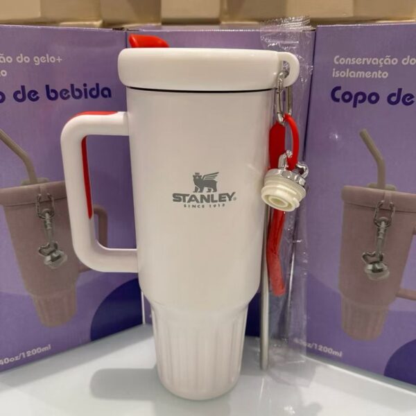 Copo Térmico com chaveiro Stanley - Image 2