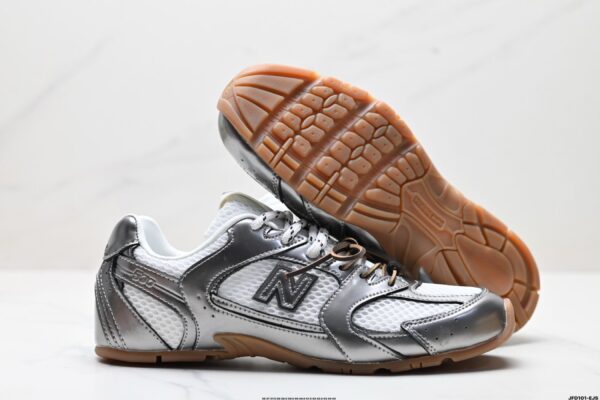 Tênis New Balance X Miu Miu 530 SL em couro metálico e malha - Image 5