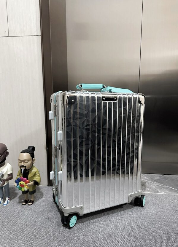 Mala Rimowa x Tiffany & Co - Image 5