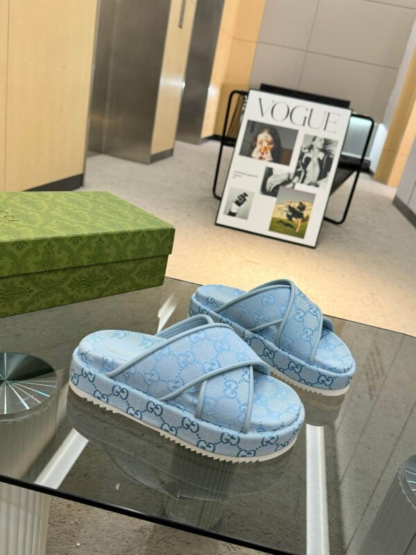 Slide Gucci - Image 5