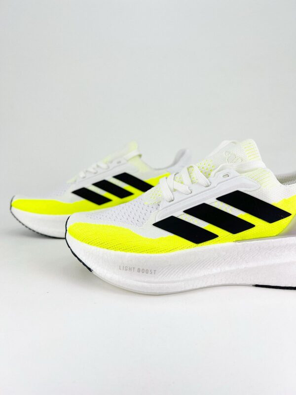 Tênis Ultraboost 5x - Image 3