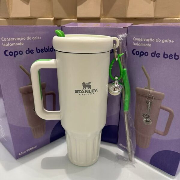 Copo Térmico com chaveiro Stanley - Image 6