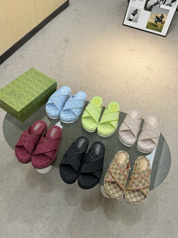 Slide Gucci - Image 2
